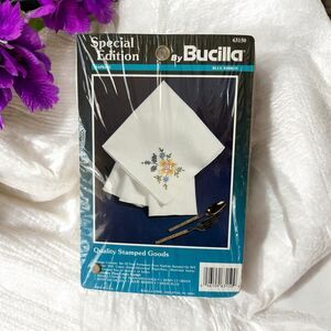 NWT Blue Ribbon Bucilla Special Edition Napkins #63150 Set of 4 floral embroider